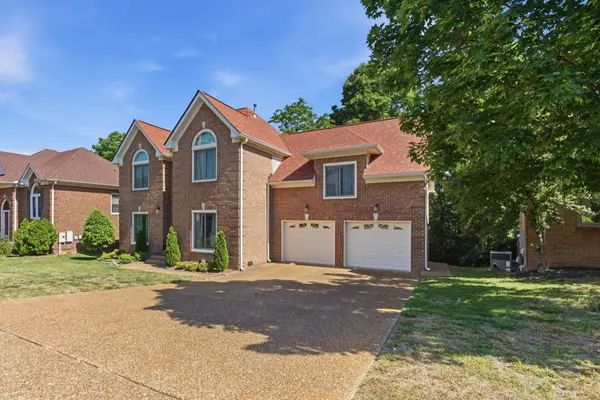 4913 Tulip Grove Ln, Hermitage, TN 37076