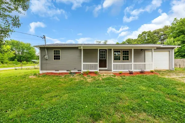 72 W 1st St, Hillsboro, TN 37342