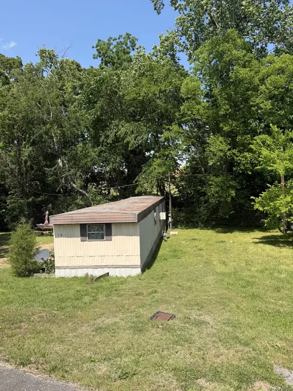 200 Dogwood Dr, Springfield, TN 37172