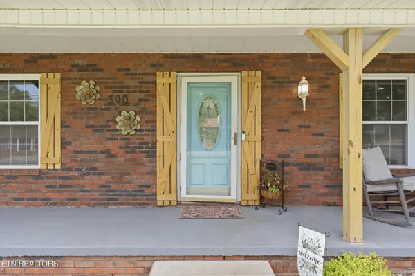 300 Lindner Lane, Lenoir City, TN 37772