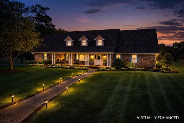 812 Pipkin Rd, Jackson, TN 38305