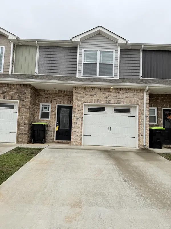 360 Fallow Cir, Clarksville, TN 37040
