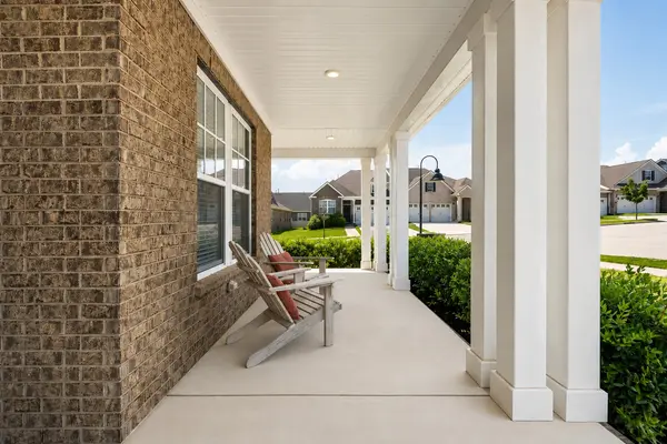 804 Rockwell Dr, Hendersonville, TN 37075