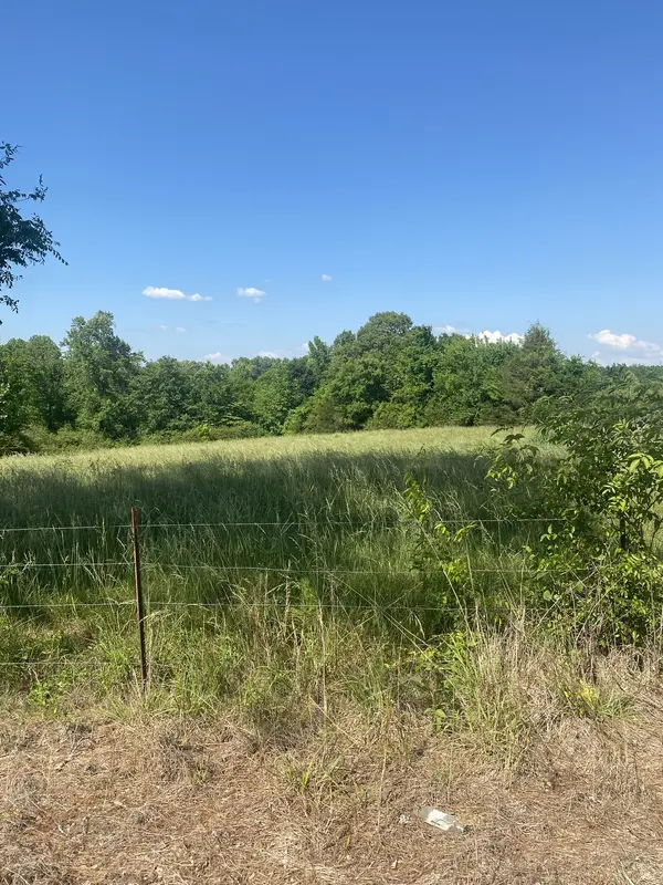 656 County Rd, Anderson, AL 35610