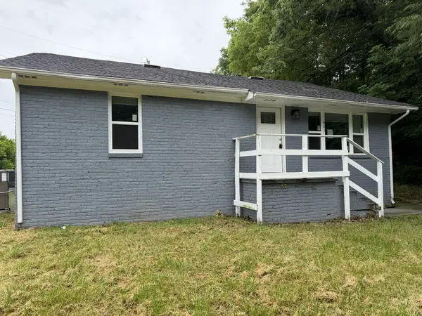 421 Plum St, Clarksville, TN 37042