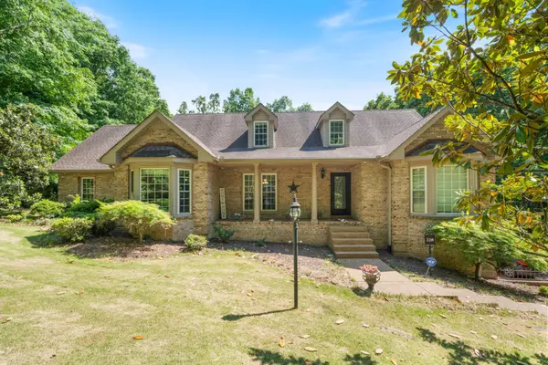 228 Druid Hills Dr, Dickson, TN 37055
