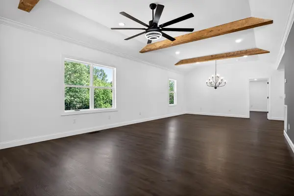 212 Twin Oaks Road, Mcminnville, TN 37110
