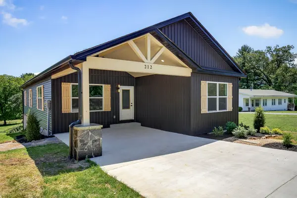 212 Twin Oaks Road, Mcminnville, TN 37110