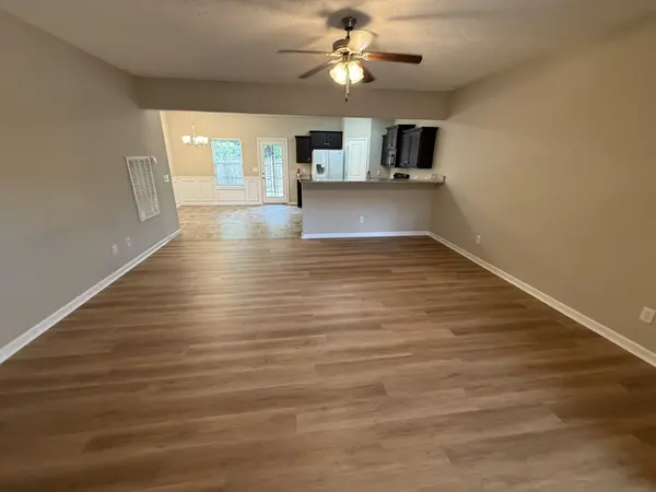 5322 Tony Lama Ln, Murfreesboro, TN 37128