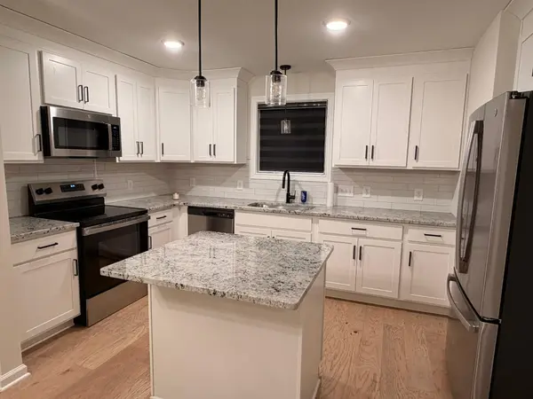 205 Norris Dr, Clarksville, TN 37042