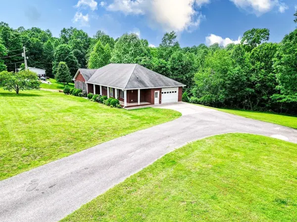 868 Arlington Ridge Rd, Erin, TN 37061