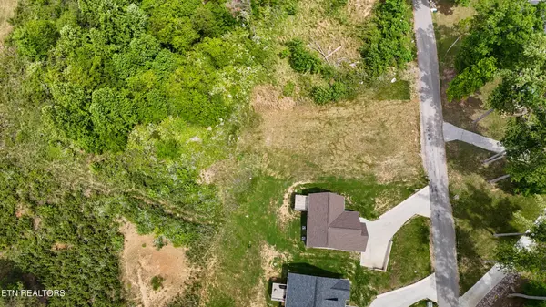 1919 Lakewood Drive, Morristown, TN 37814