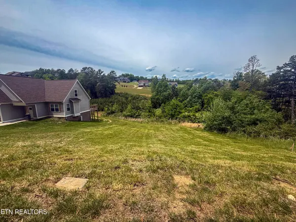 1919 Lakewood Drive, Morristown, TN 37814