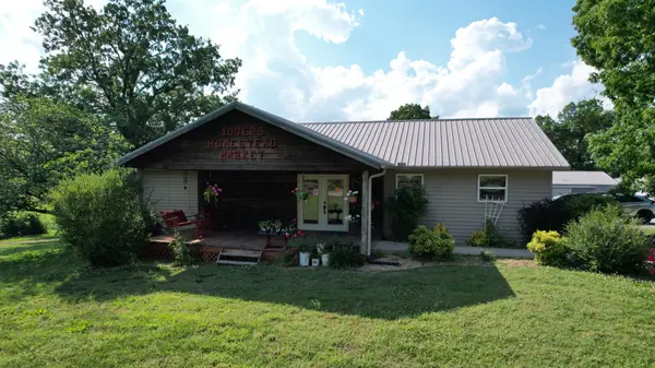 3555 Summertown Hwy, Summertown, TN 38483