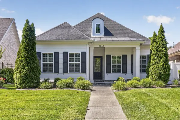 1262 Charleston Blvd, Murfreesboro, TN 37130