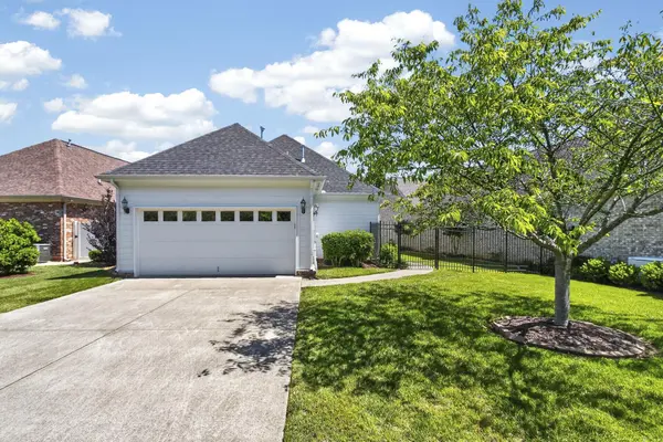 1262 Charleston Blvd, Murfreesboro, TN 37130