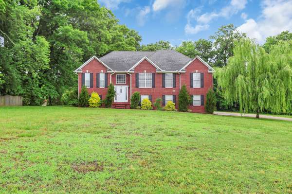 870 Rands Way, Columbia, TN 38401