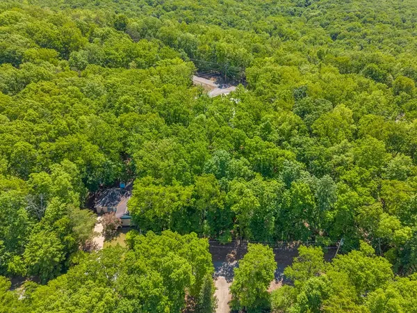 22 Harley Cir, Crossville, TN 38558
