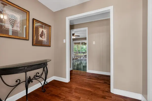 5245 Jefferson Rd, Smithville, TN 37166