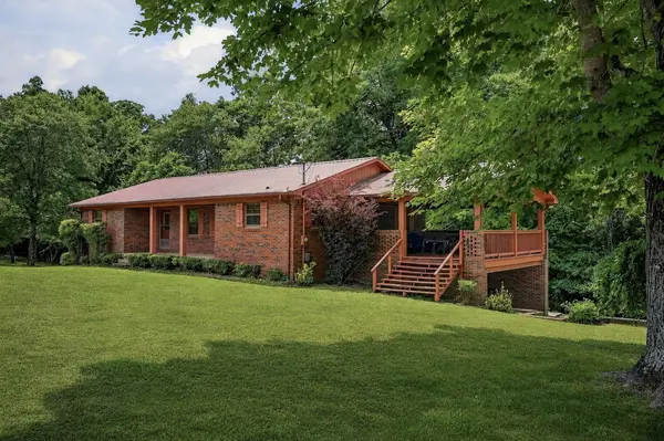 5642 Pates Ford Rd, Smithville, TN 37166