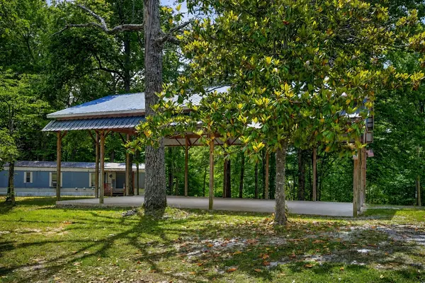 5682 Pates Ford Rd, Smithville, TN 37166