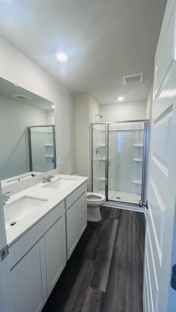 806 Taylor Dr, Chapel Hill, TN 37034