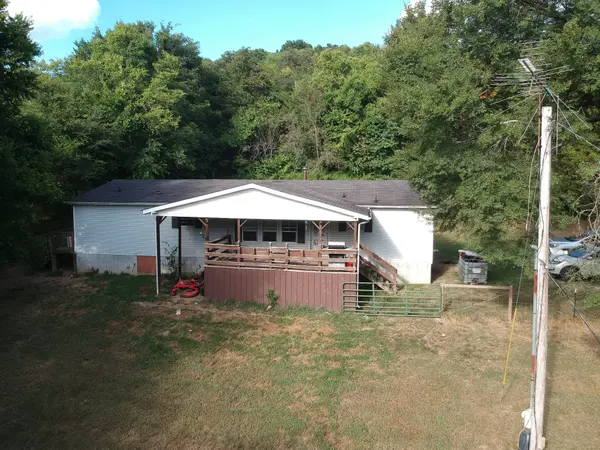 225 Opossum Hollow Rd, Watertown, TN 37184