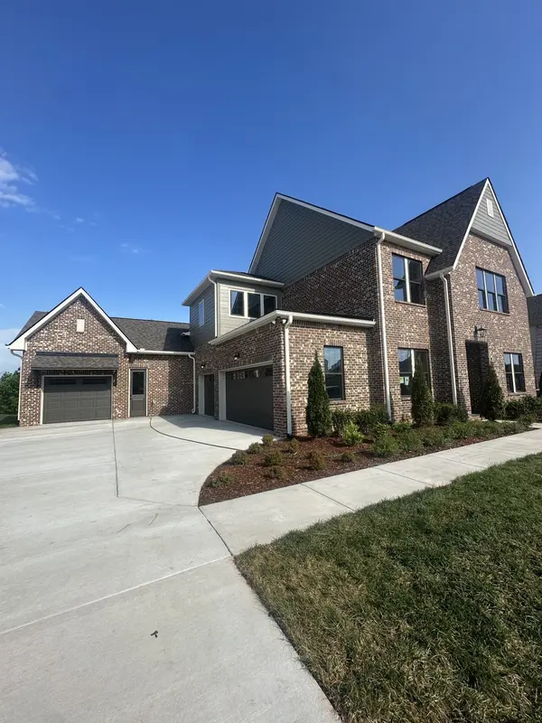 165 Manor Way, Hendersonville, TN 37075