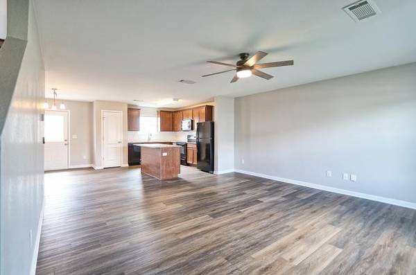 2313 Bee Hive Dr, Columbia, TN 38401