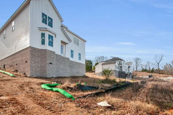 100 Lula Lane, Kingston Springs, TN 37082