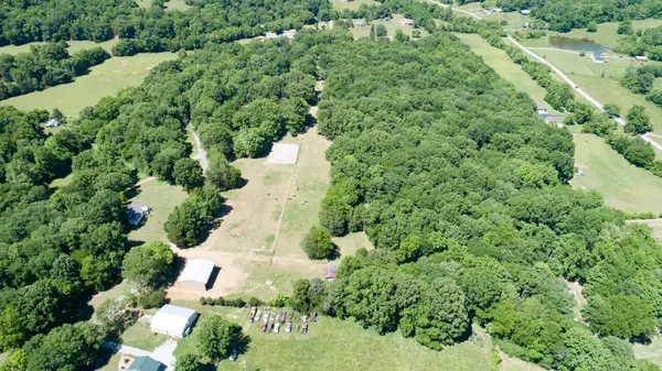879 Holt Hollow Road, Prospect, TN 38477