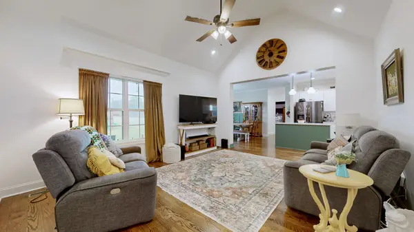 124 Barber Rd, Unionville, TN 37180
