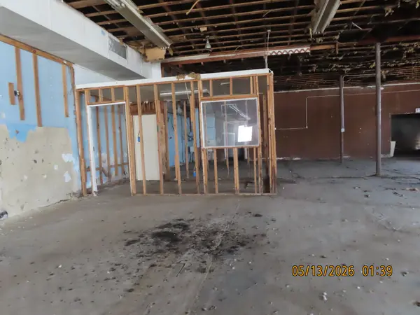 206 N Royal St, Jackson, TN 38301