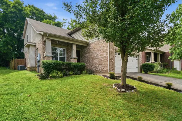 7412 Riverland Dr, Nashville, TN 37221