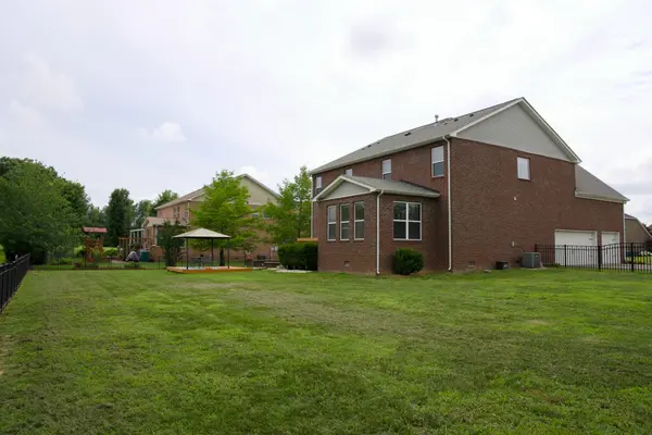 503 Cherry Blossom Way, Lebanon, TN 37087
