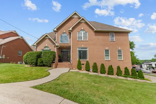 504 Spinnaker Ct, Smyrna, TN 37167