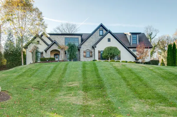 4001 Wallace Ln, Nashville, TN 37215