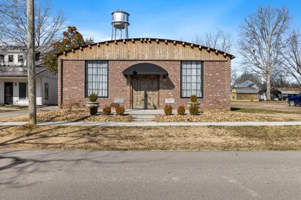 105 E Main Street, Englewood, TN 37329