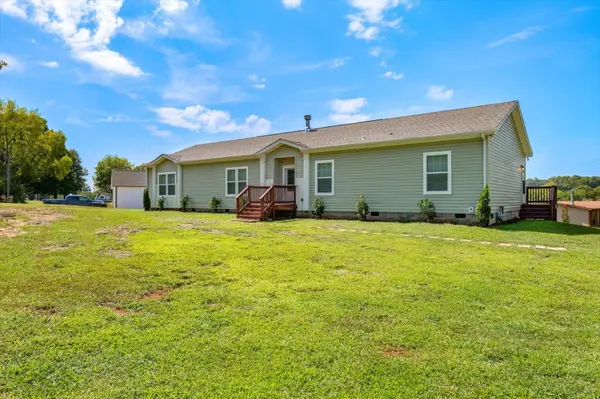 120 County Road 717, Athens, TN 37303
