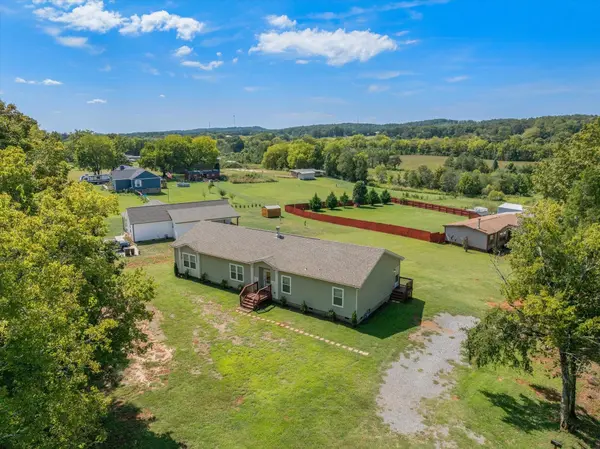 120 County Road 717, Athens, TN 37303
