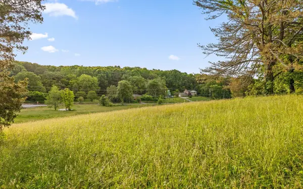 5513 Old Hunter Road, Ooltewah, TN 37363