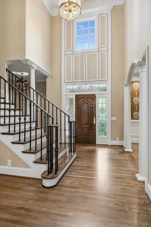 57 Annandale, Nashville, TN 37215