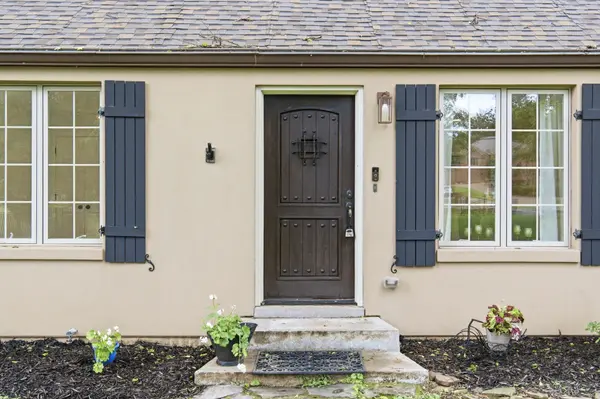 5905 Old Harding Pike, Nashville, TN 37205