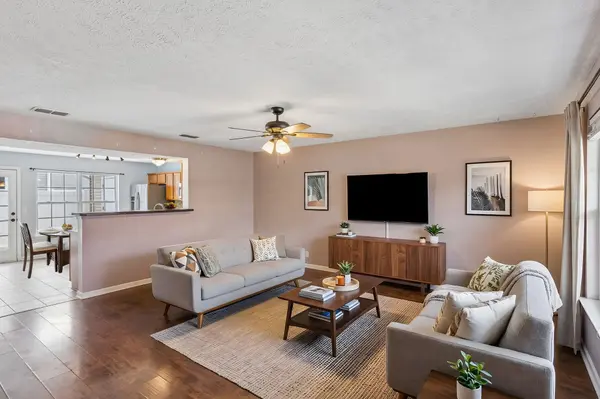 2009 Victory Gallop Ln, Murfreesboro, TN 37128