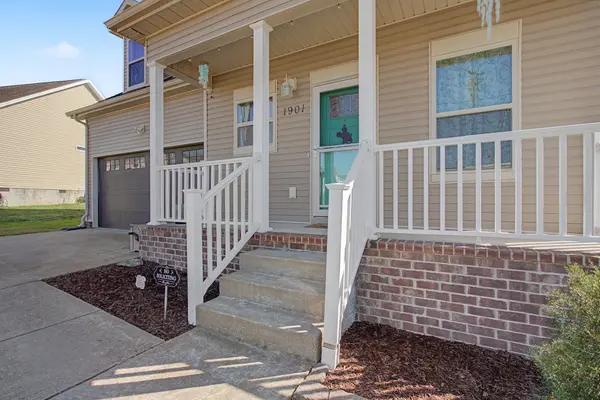 1901 Sheffield Ln, Columbia, TN 38401