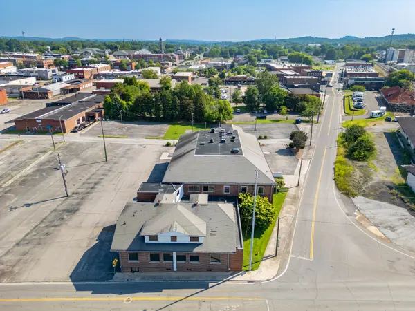 240 Edwards St #SE, Cleveland, TN 37311