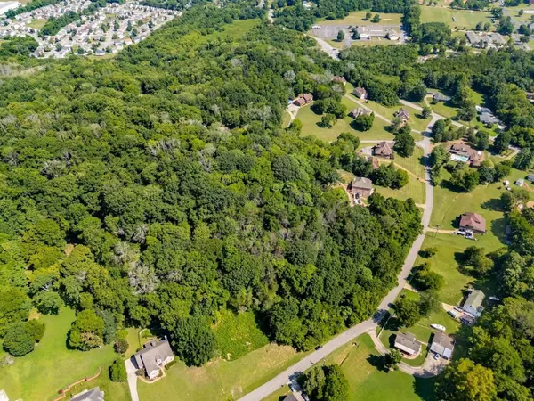 4130 Creek Trail Dr, Whites Creek, TN 37189