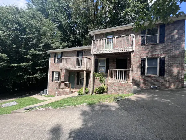 470 Martha Ln, Clarksville, TN 37043