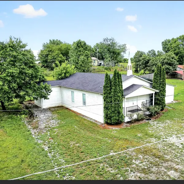 150 Tabernacle Rd, Smithville, TN 37166