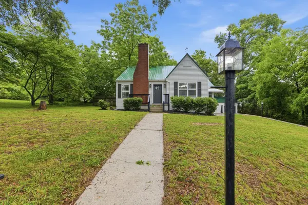 305 S Irwin St, Manchester, TN 37355